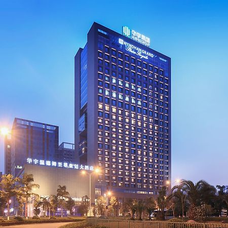 Wyndham Grand Plaza Royale Huayu Chongqing Hotel Kültér fotó