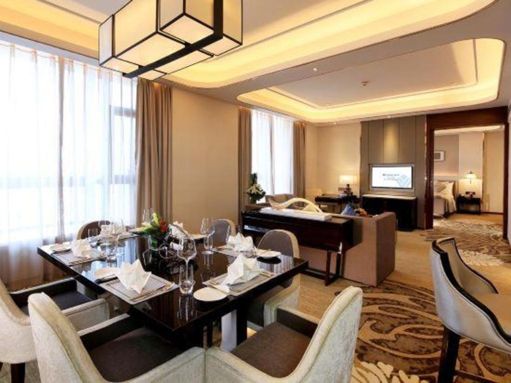 Wyndham Grand Plaza Royale Huayu Chongqing Hotel Kültér fotó