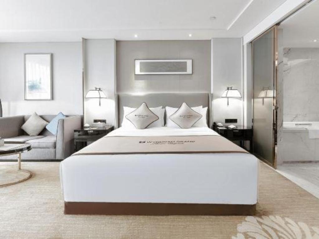 Wyndham Grand Plaza Royale Huayu Chongqing Hotel Kültér fotó