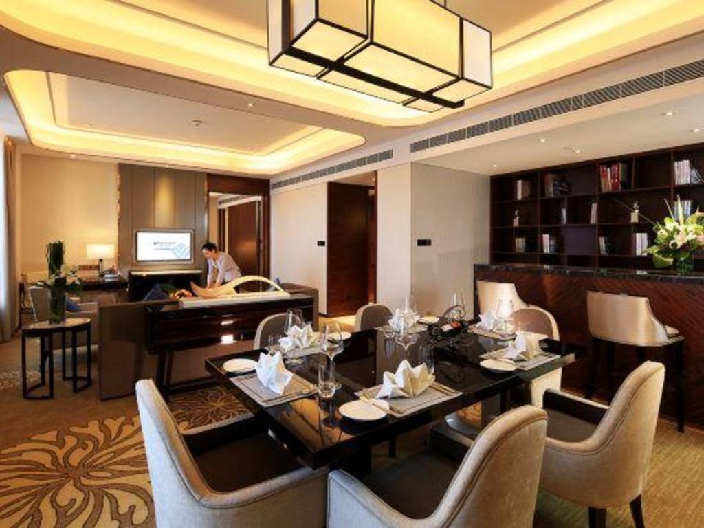 Wyndham Grand Plaza Royale Huayu Chongqing Hotel Kültér fotó