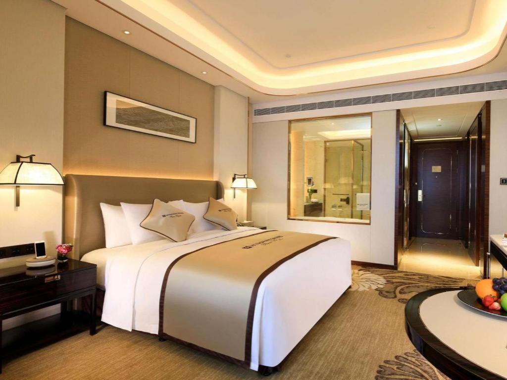 Wyndham Grand Plaza Royale Huayu Chongqing Hotel Kültér fotó