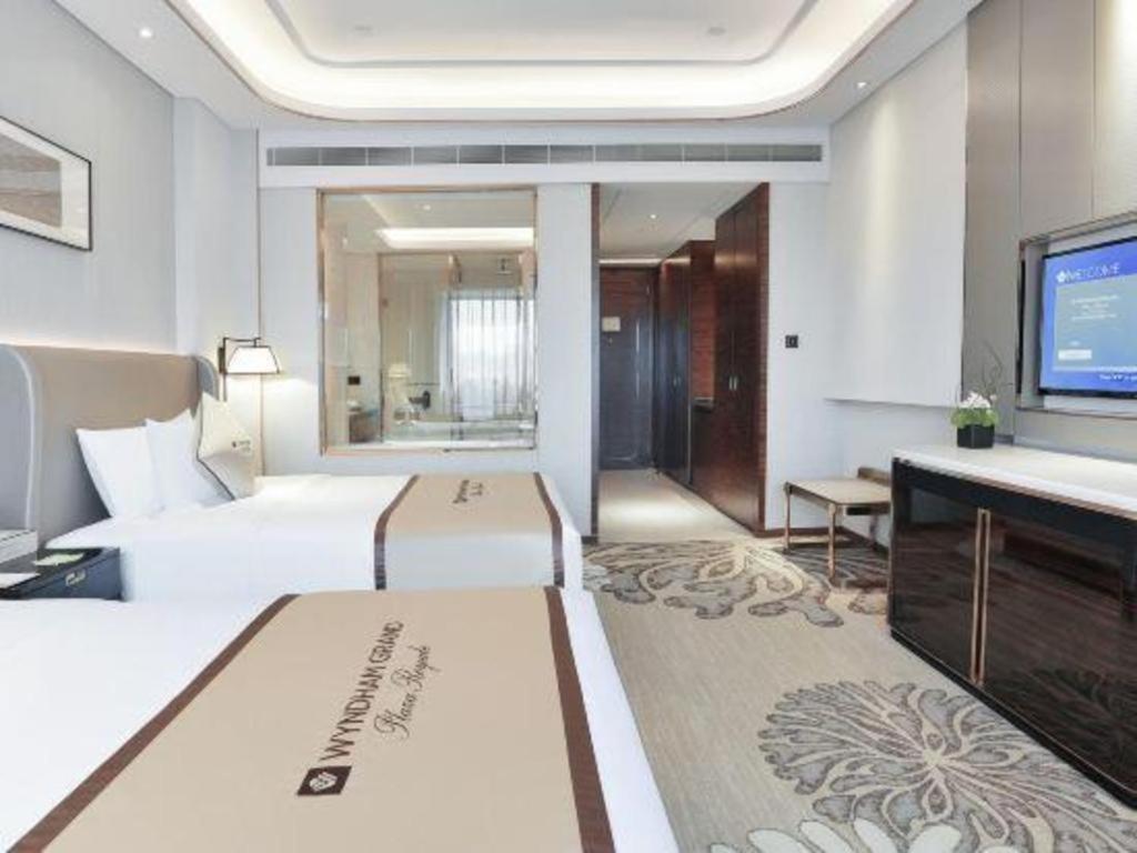 Wyndham Grand Plaza Royale Huayu Chongqing Hotel Kültér fotó
