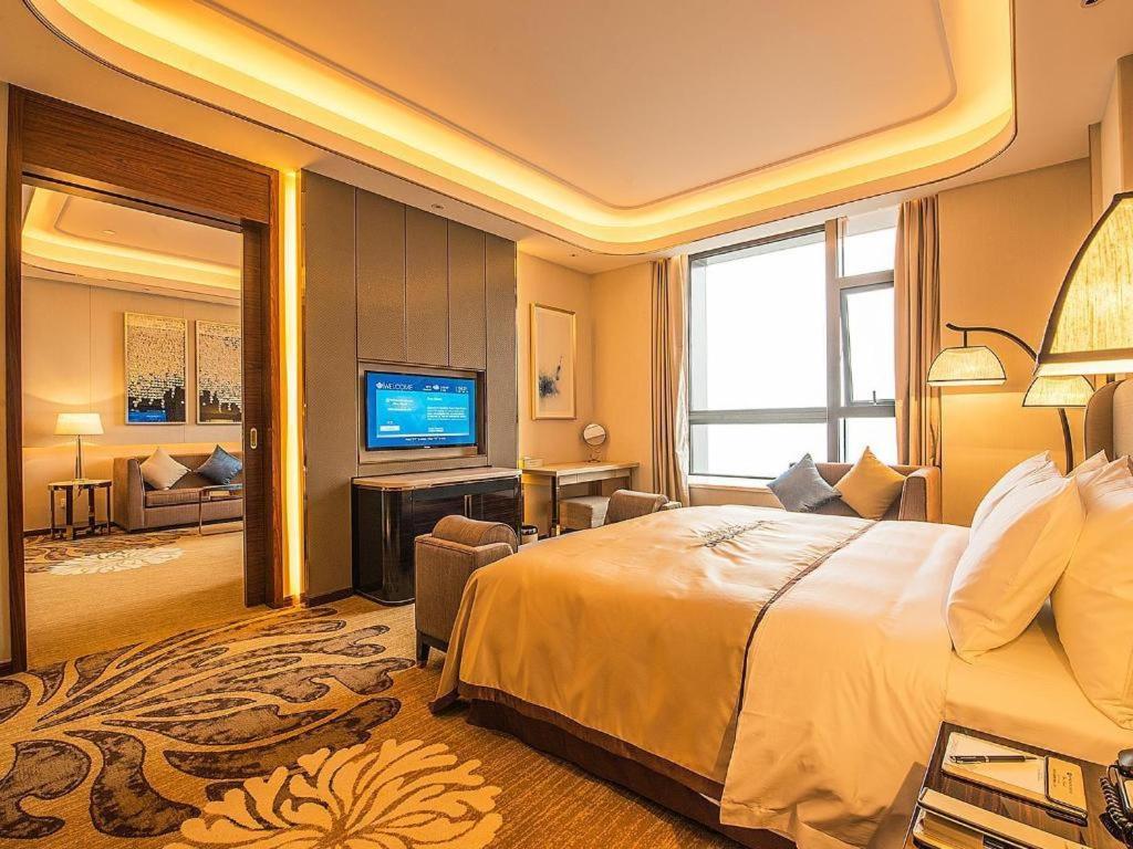 Wyndham Grand Plaza Royale Huayu Chongqing Hotel Kültér fotó