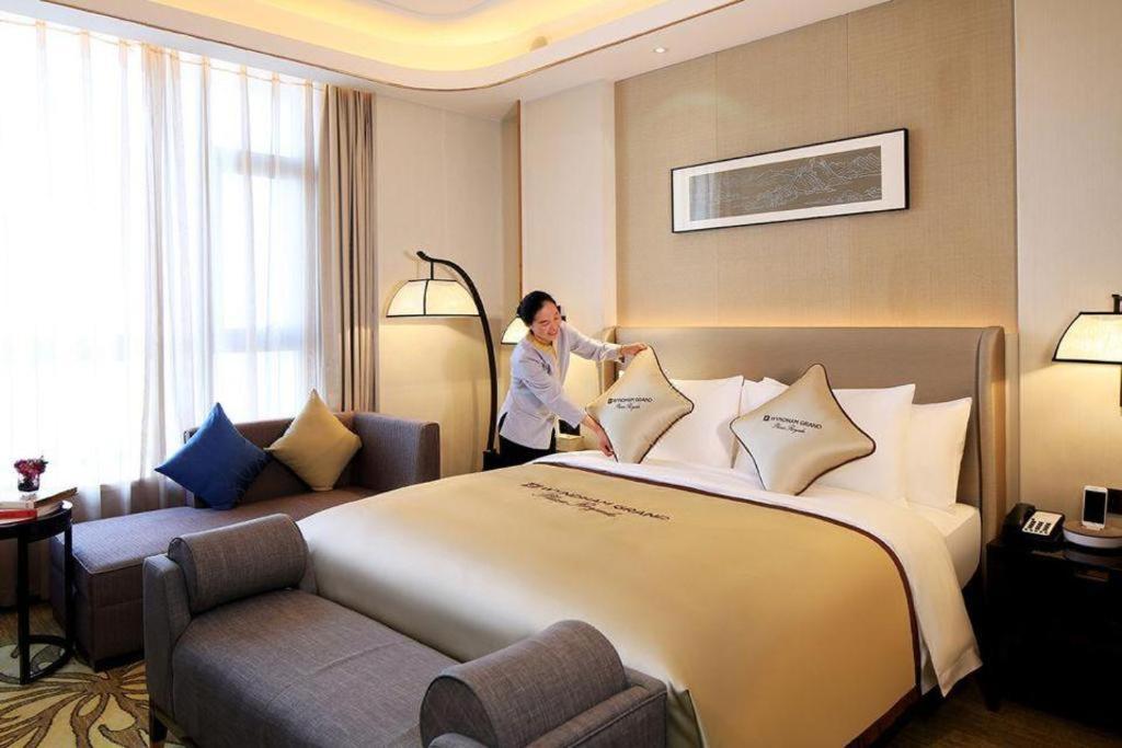 Wyndham Grand Plaza Royale Huayu Chongqing Hotel Kültér fotó
