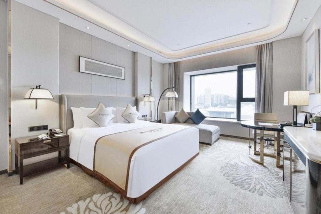 Wyndham Grand Plaza Royale Huayu Chongqing Hotel Kültér fotó